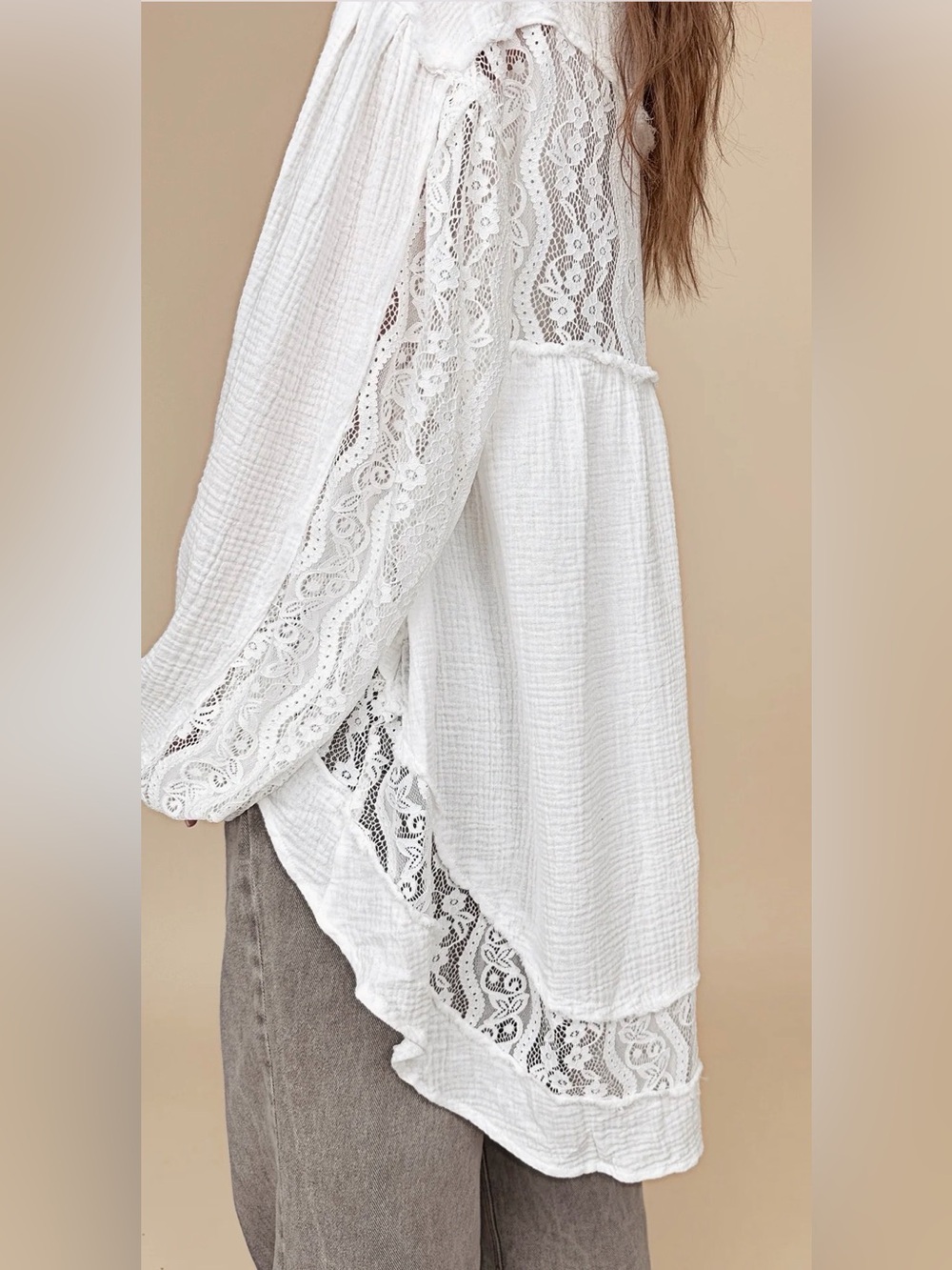 POL Walk In The Clouds White Lace Panel Boho Blouse - Picture 5 of 10